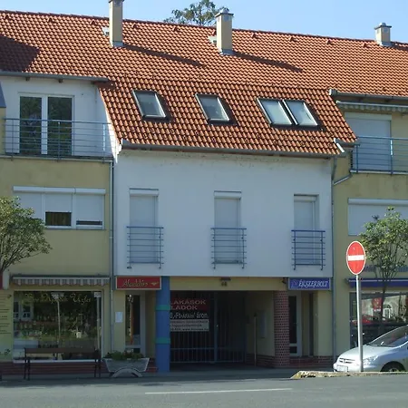 Jazmin Deluxe Apartman Harkany